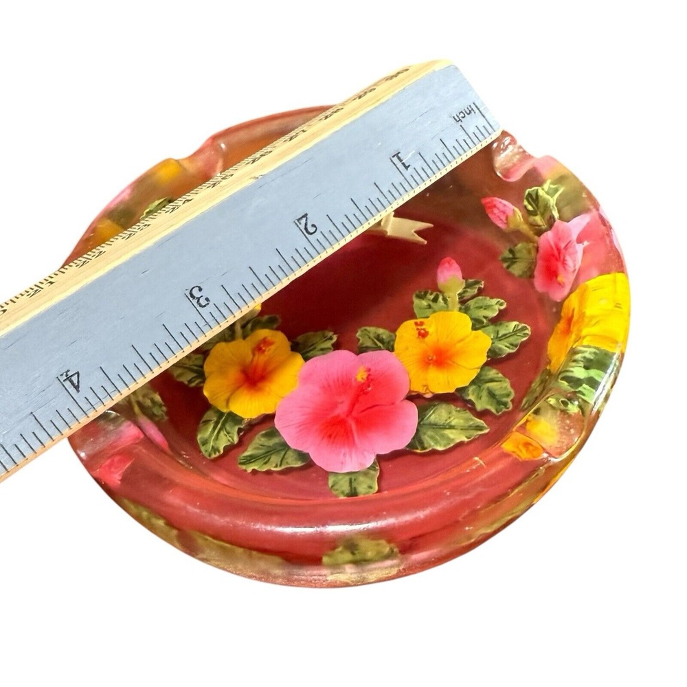 Vintage Lucite Resin Acrylic Hawaii souvenir Ashtray/Trinket Bowl - Picture 13 of 14